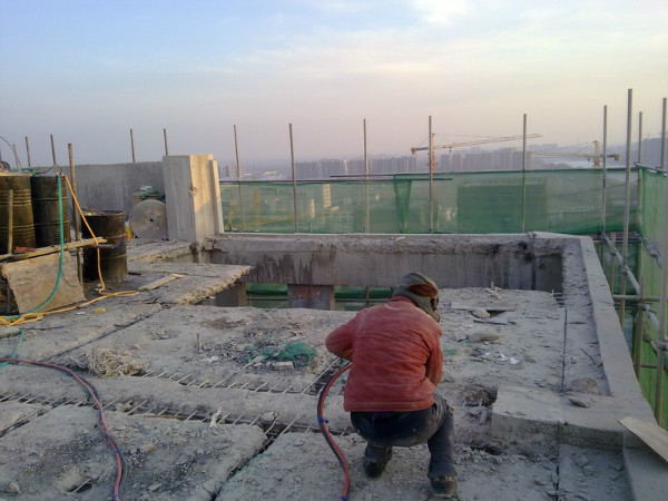 使用數(shù)控泡沫切割機(jī)要注意些什么？